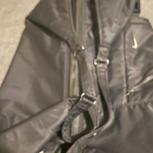 Nike duffel bag use twice in great condition good for the gym or a weekend!!